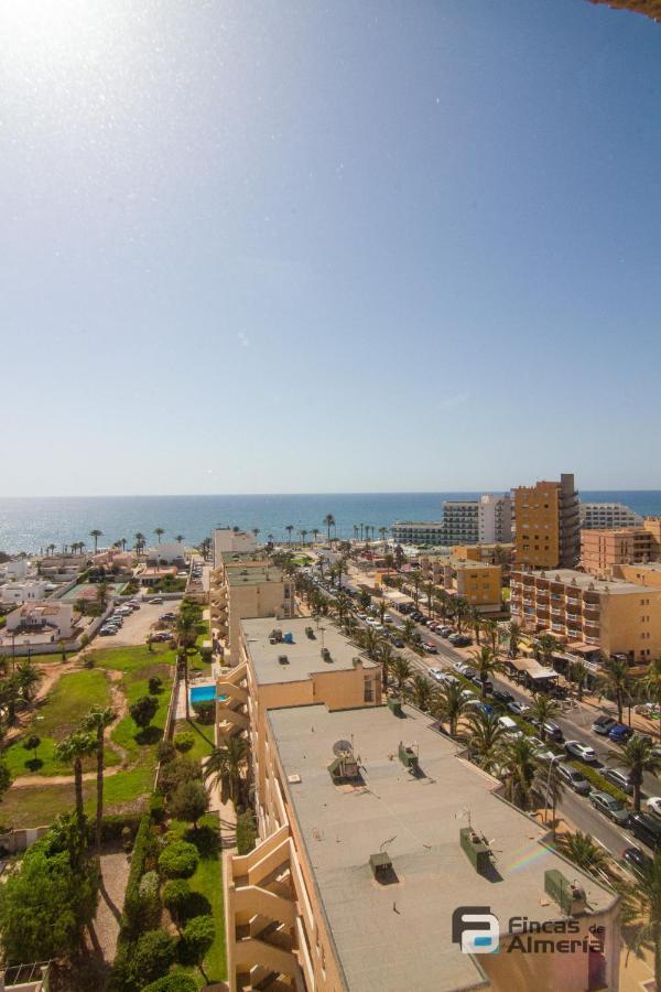 Апартаменты Atico Las Gaviotas R&R Рокетас-де-Мар Экстерьер фото